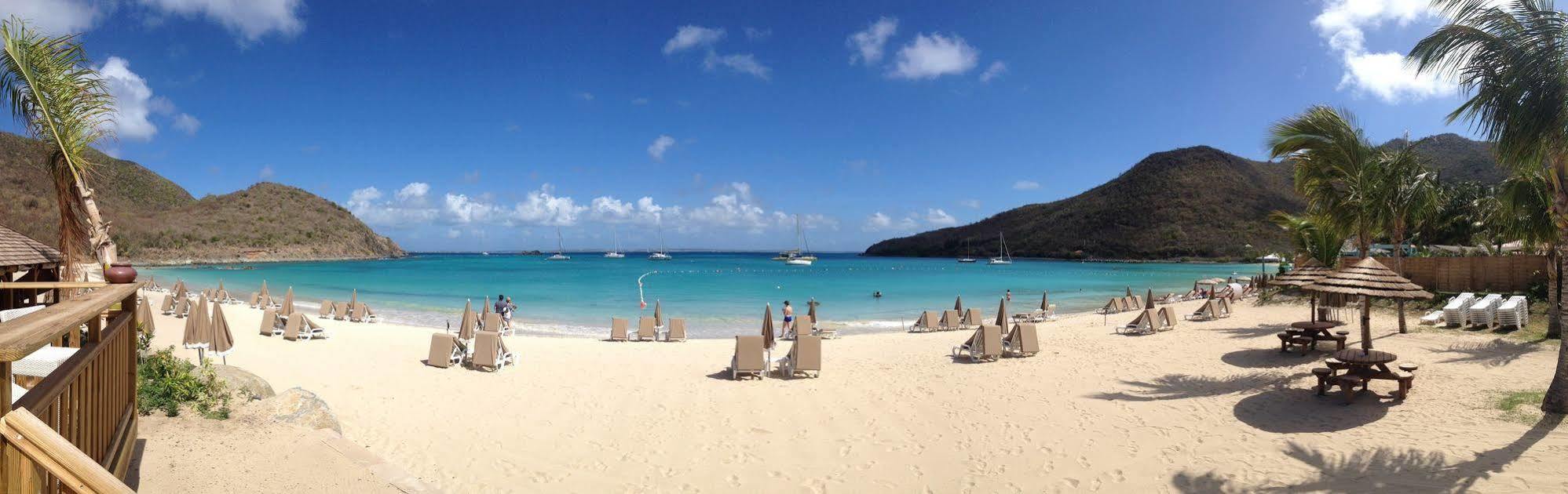 Le Domaine Anse Marcel Beach Resort Exterior foto
